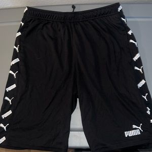 PUMA amplified men’s French Terry Shorts